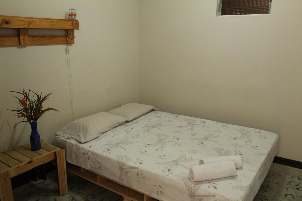 מדיין Hostal Rich מראה חיצוני תמונה